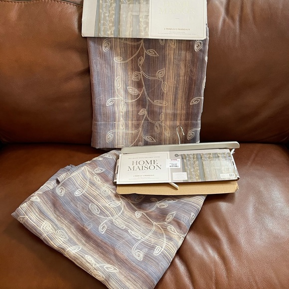 Other - Machine-washable Curtains - 4 Panels